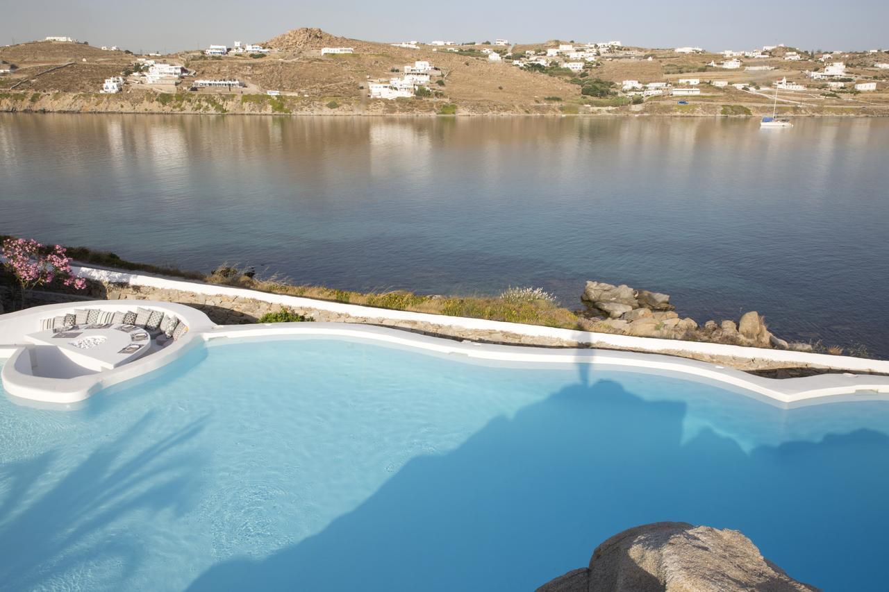 Dreambox Mykonos Suites Орнос Екстериор снимка
