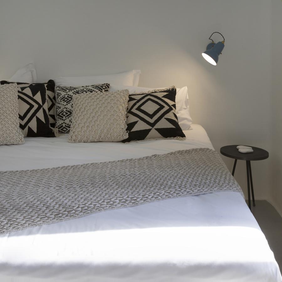 Dreambox Mykonos Suites Орнос Екстериор снимка