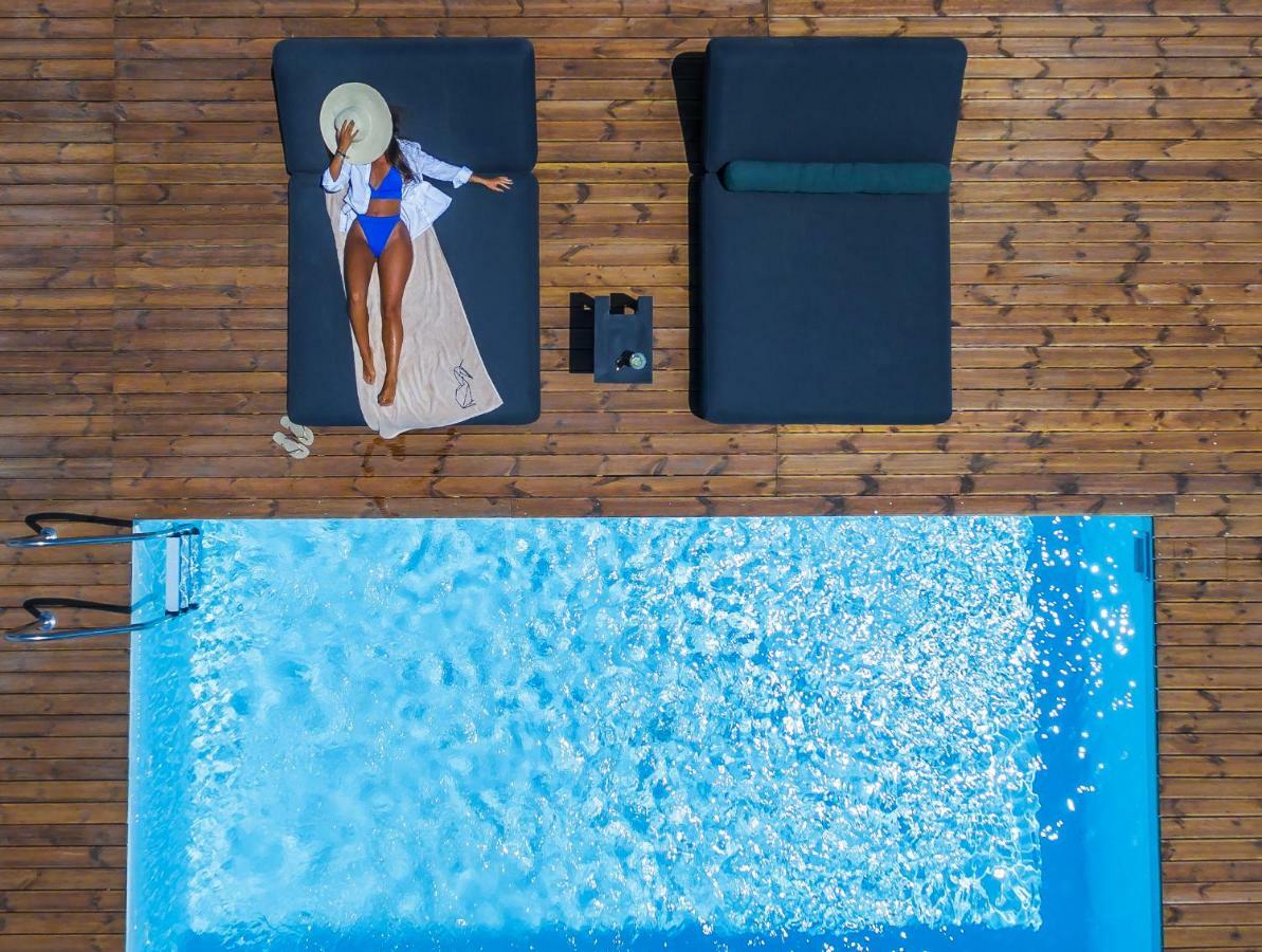 Dreambox Mykonos Suites Орнос Екстериор снимка