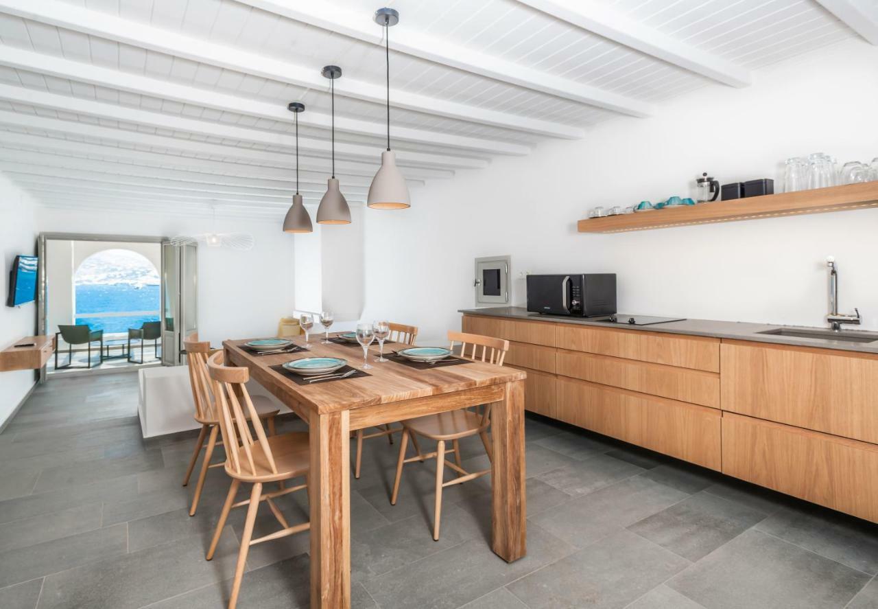 Dreambox Mykonos Suites Орнос Екстериор снимка
