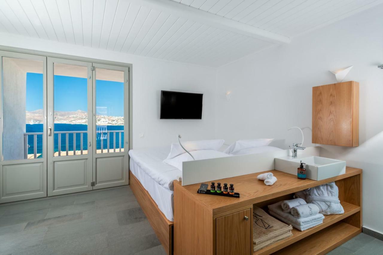 Dreambox Mykonos Suites Орнос Екстериор снимка