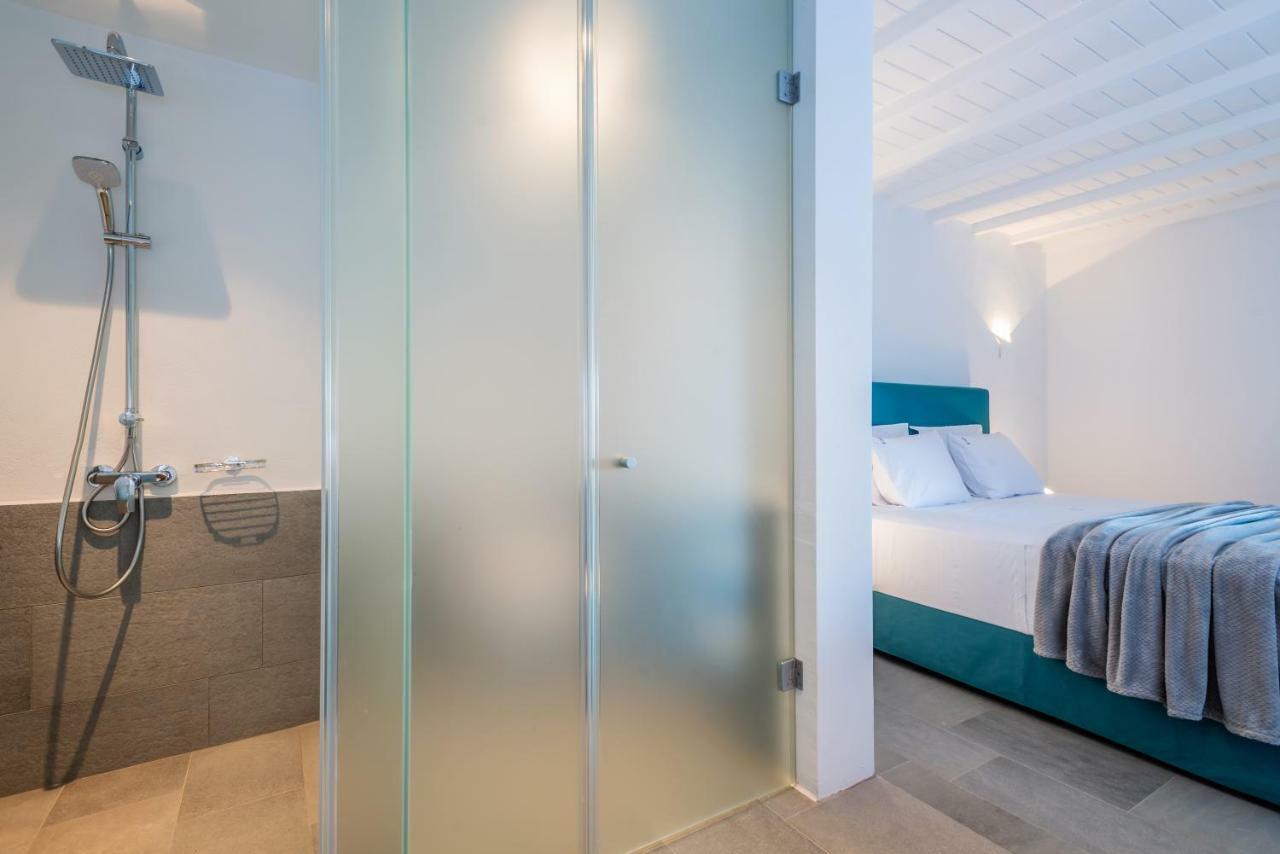 Dreambox Mykonos Suites Орнос Екстериор снимка