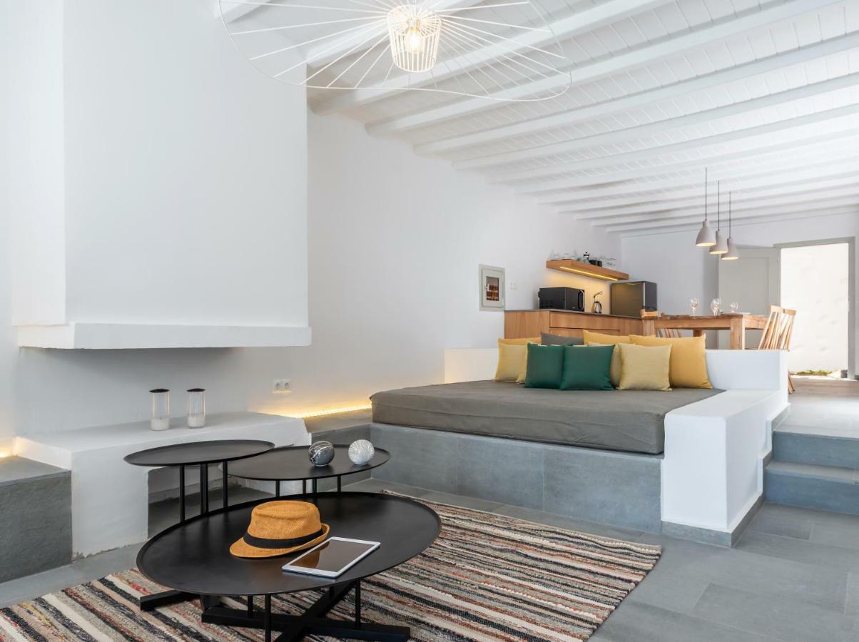 Dreambox Mykonos Suites Орнос Екстериор снимка